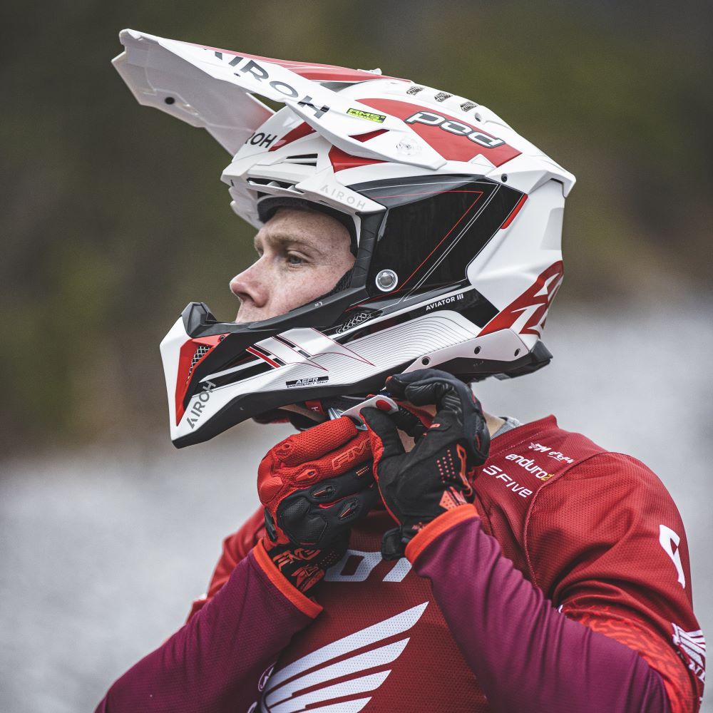 steve-holcombe_cover