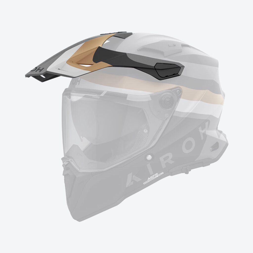 COMMANDER 2 PEAK DOOM GOLD MATT.webp