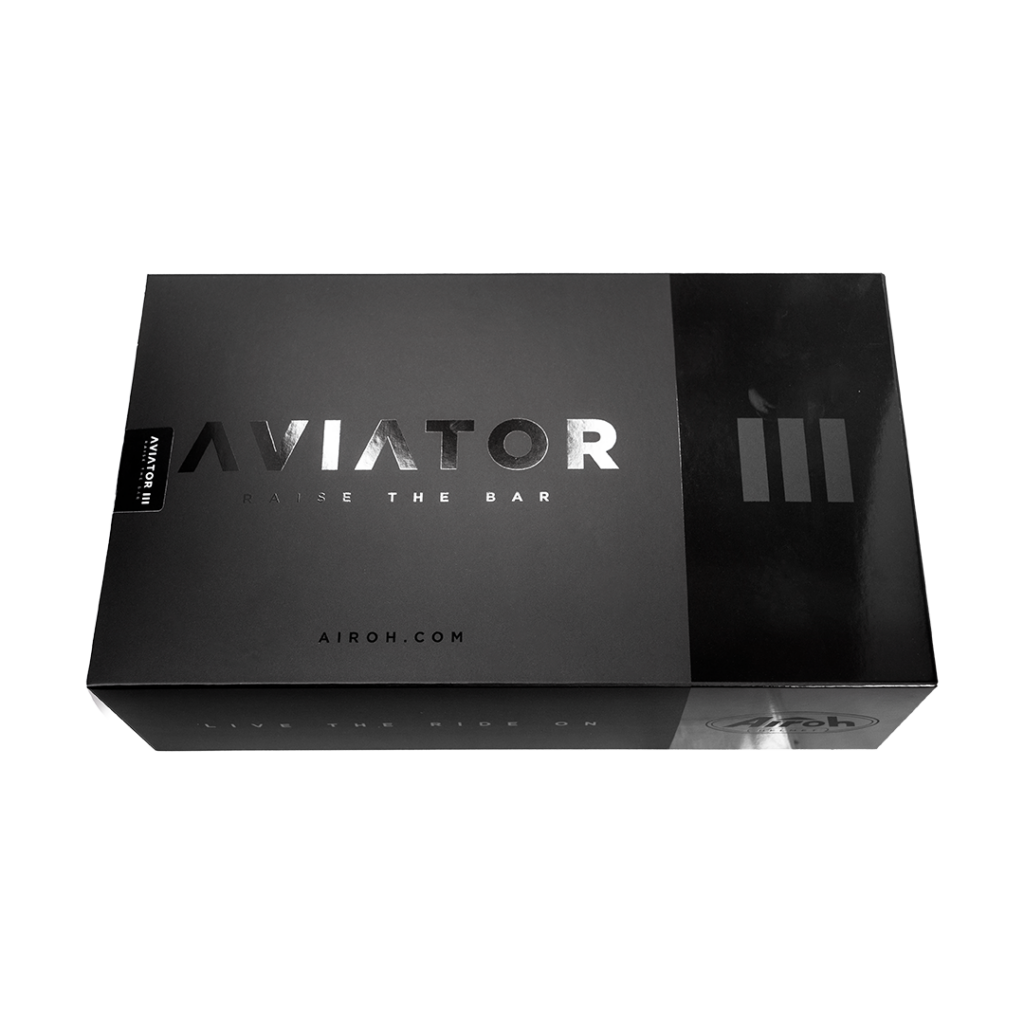 Aviator 3 accessories box